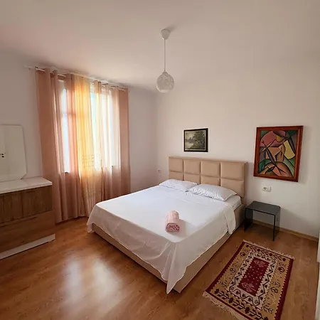 Tira Homes - Terra Apartament Tirana